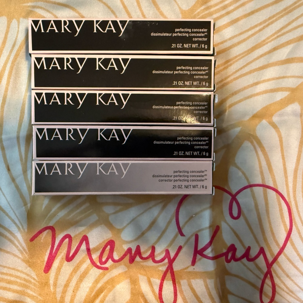 Mary Kay Concealer Set - bundle of 5